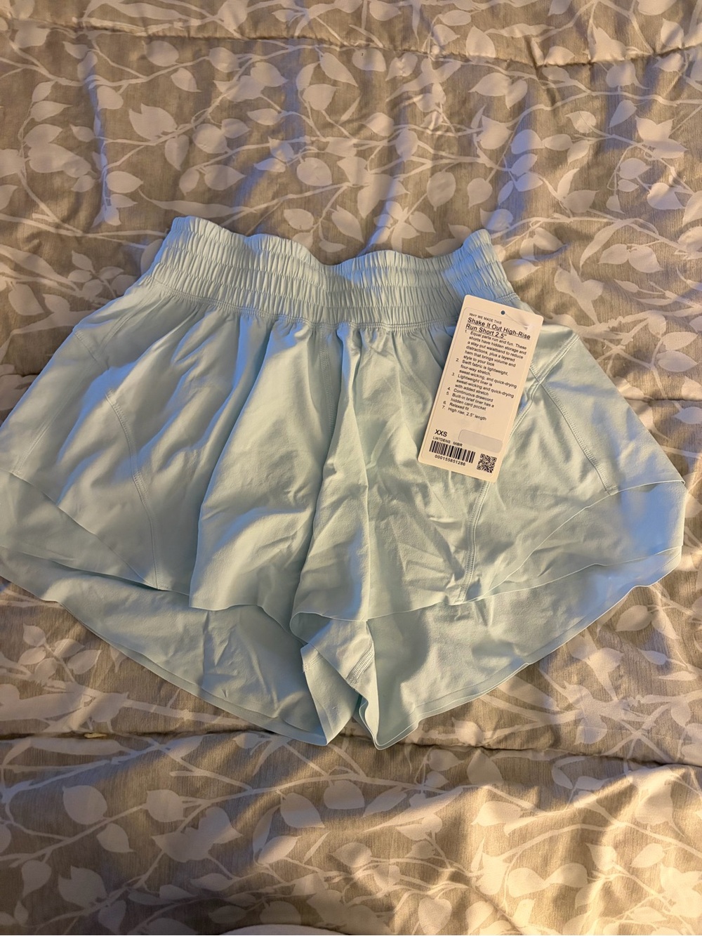 NEW LULLEMON Light Blue Women’s Shorts with Smocked Waist